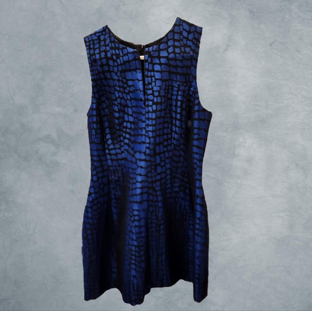 A/X Armani Exchange structured cocktail dress - Picture 12 of 12